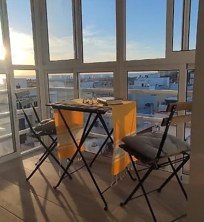 Gatu El Mirador De La Vina, Preferente Mayores De 25 Anos Y Familias Cadiz Exterior photo